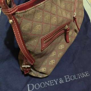Dooney & Bourke bag
