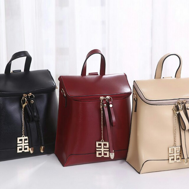 BackPack (Category: Backpacks) located in Kuala Lumpur. Submitted by norazidah13 (Listing ID 138490011, Image 2). Description: New Arrival Bag HB3670 GIVENCHY BACKPACK SERIES MATERIAL : QUALITY ARTIFICIAL LEATHER LENGHT : 21CM BOTTOM WIDTH : 12CM HEIGHT : 29CM HANDLE HEIGHT : 6CM STRAP LENGHT : 120CM OPENING CLOSER : ZIP CONTENT : A4 GRED : AAA GIVENCHY SERIES FREE ITEM : 1 GIVENCHY KEY CHAIN (KEY CHAIN MAY BE DIFFERENT FROM PHOTO) POSTAGE FEE: 1