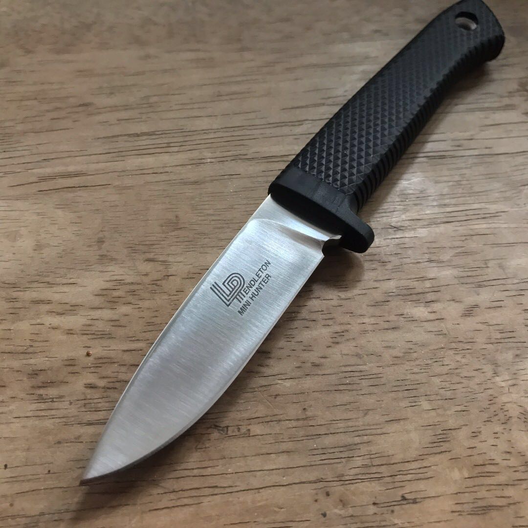 cold_steel_pendleton_mini_hunter_1510654865_eec42eb2.jpg