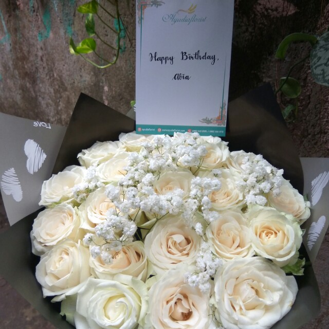 Handbouquet Mawar Putih Buket Bunga Mawar Bunga Wisuda