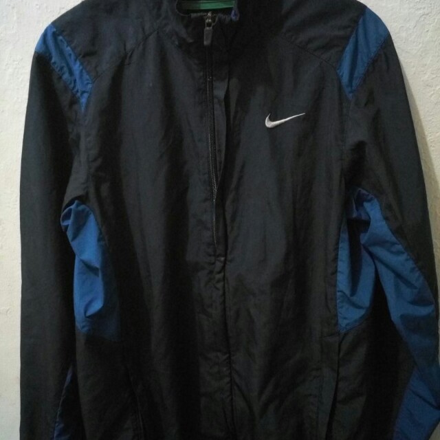 jaket nike