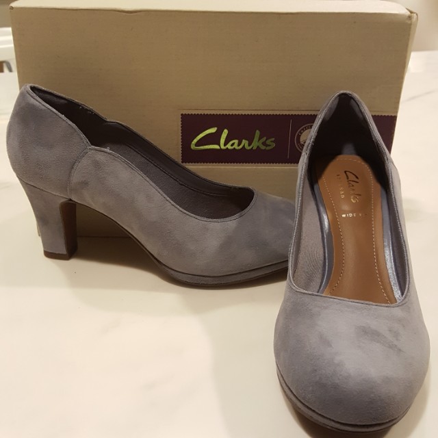 Clarks chorus nights store