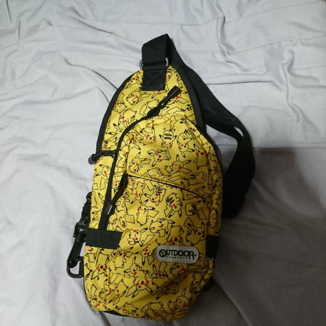 pikachu sling bag