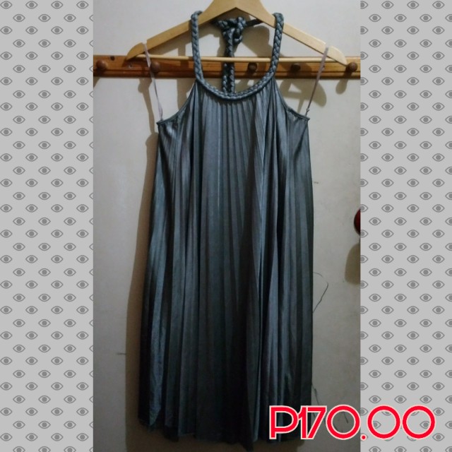 Pleated platinum/silver cocktail dress (Category: Evening dresses & gowns) located in Manila. Submitted by joliebeans (Listing ID 138579239, Image 1). Description: Preloved. Tango brand. Backless. (See 2nd pic) Knee length for a 4'11 lady. :) Used once for an event, then stored..