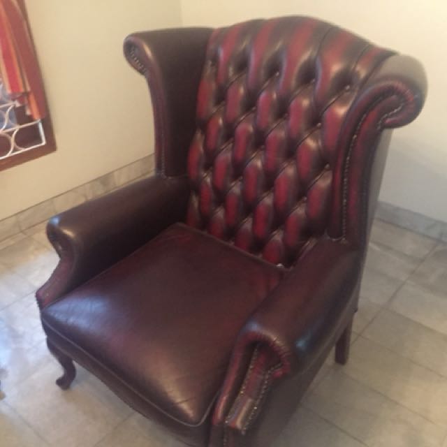 Jual sofa cheap chesterfield original