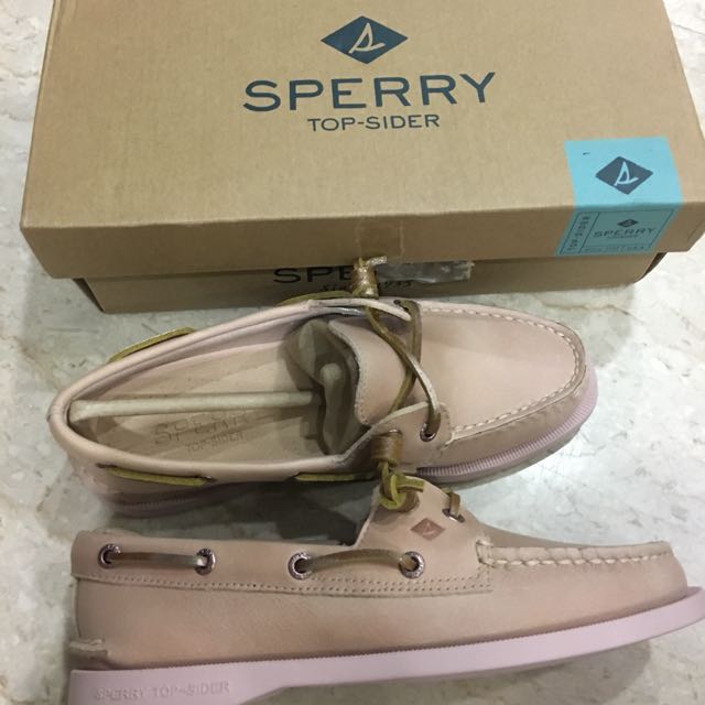 sperry vida boat shoe