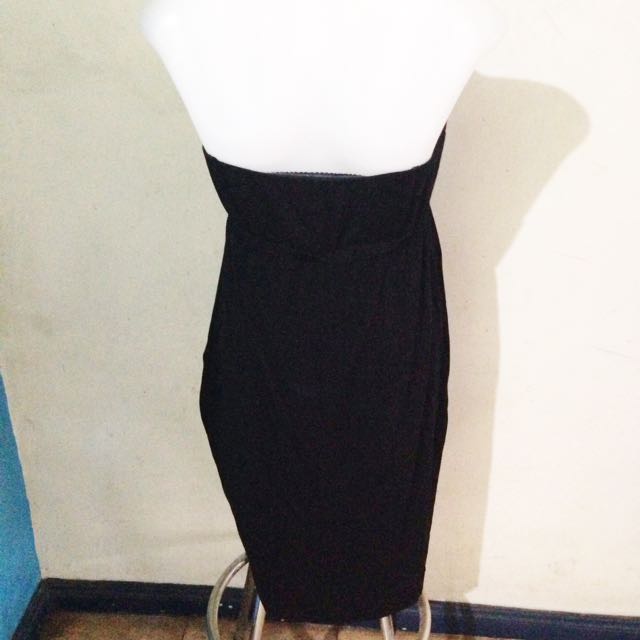 Black Tube Dress (Category: Dresses) located in Quezon City. Submitted by helloclarisse (Listing ID 138777759, Image 2). Description: .