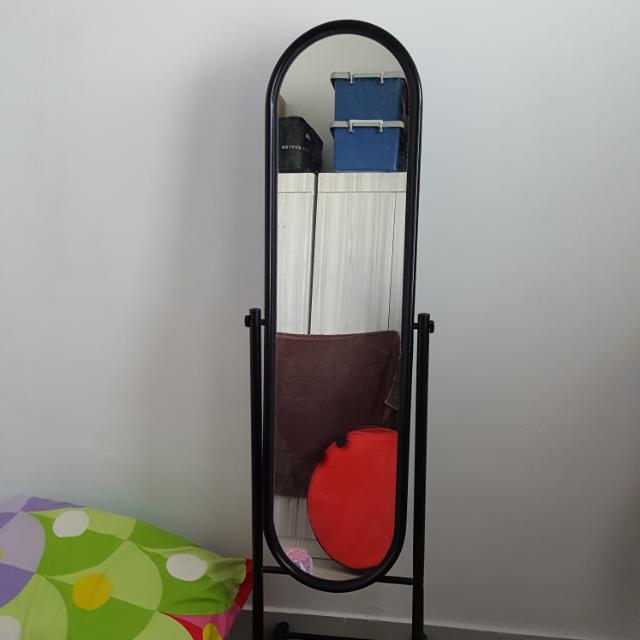 Cermin Panjang Beroda Home Furniture Others On Carousell