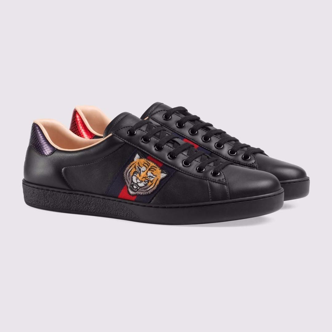 black gucci tiger shoes