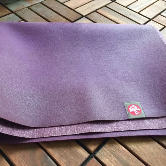 Manduka eKO Superlite Yoga Mat 1.5mm, Sports Equipment, Exercise