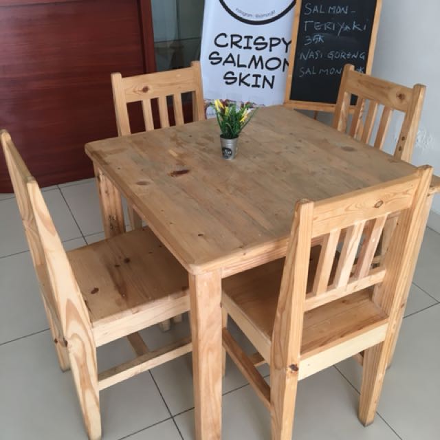 80+ Gambar Kursi Kayu Untuk Cafe Gratis Terbaru