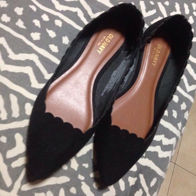 Old Navy Flats Women S Fashion Shoes On Carousell