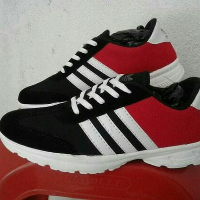 Sepatu Adidas Joging Merah Hitam Replika Fesyen Pria Pakaian Di Carousell