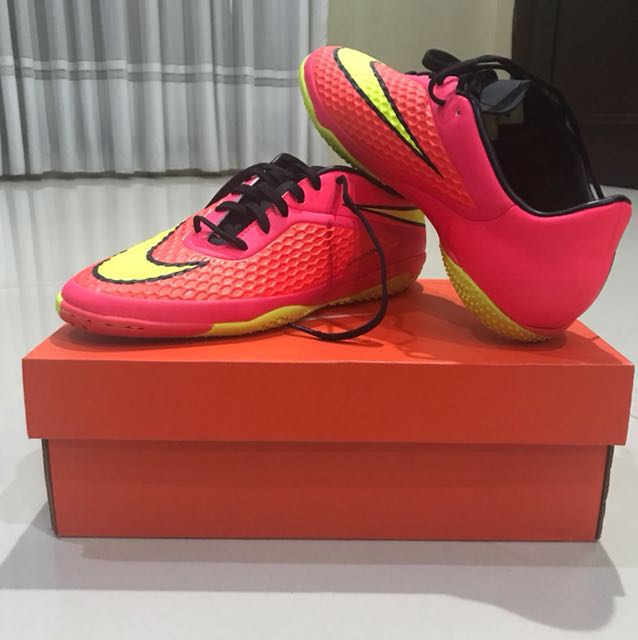 Sepatu Futsal Nike Mercurial Sports Athletic Sports Clothing