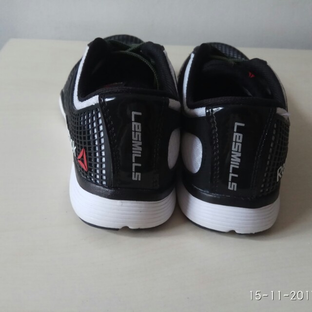 Sepatu reebok les mills hot sale