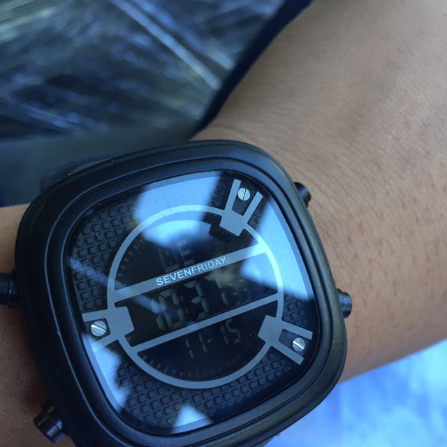 Sevenfriday digital shop