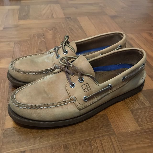 sperry boat shoes sahara