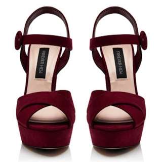 Forever New Marina Heel in Berry sz 37