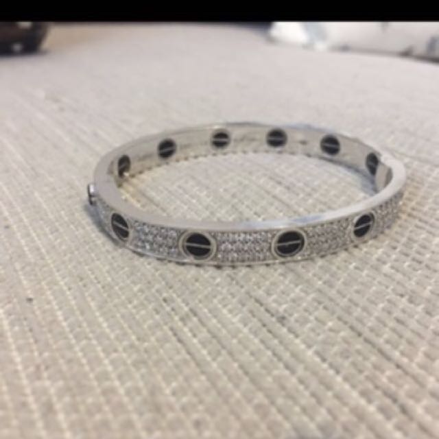 full diamond cartier