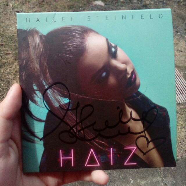Hailee Steinfeld: SIGNED HAIZ EP, Hobbies & Toys, Music ...