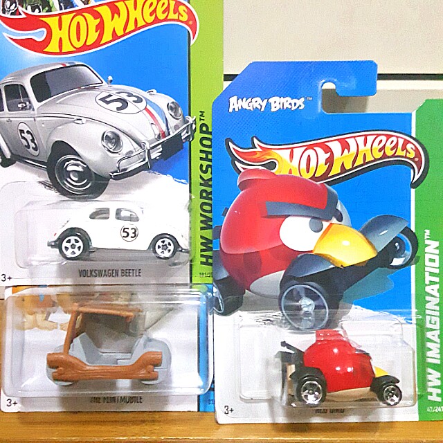 Details about   Hotwheels angry birds keyring diecast car 