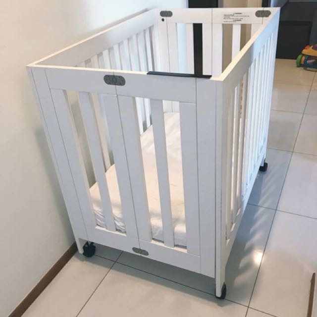 small size baby cot