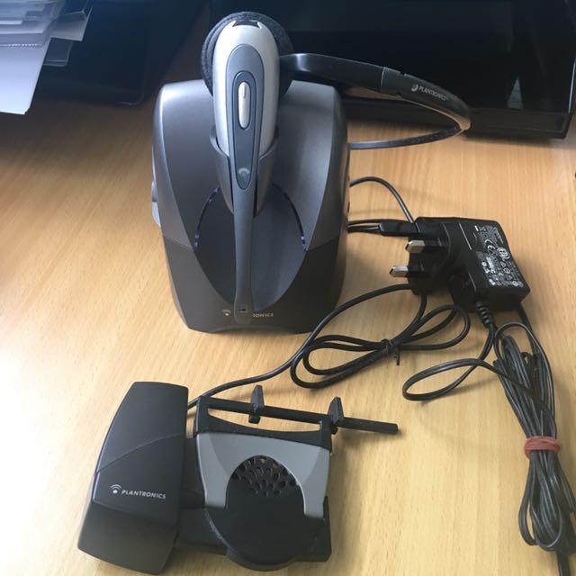 Plantronics wireless headset w/phone answering system, Audio, Headphones & Headsets on Carousell