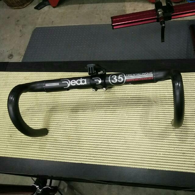 Deda superleggera 35 carbon handlebar outlet