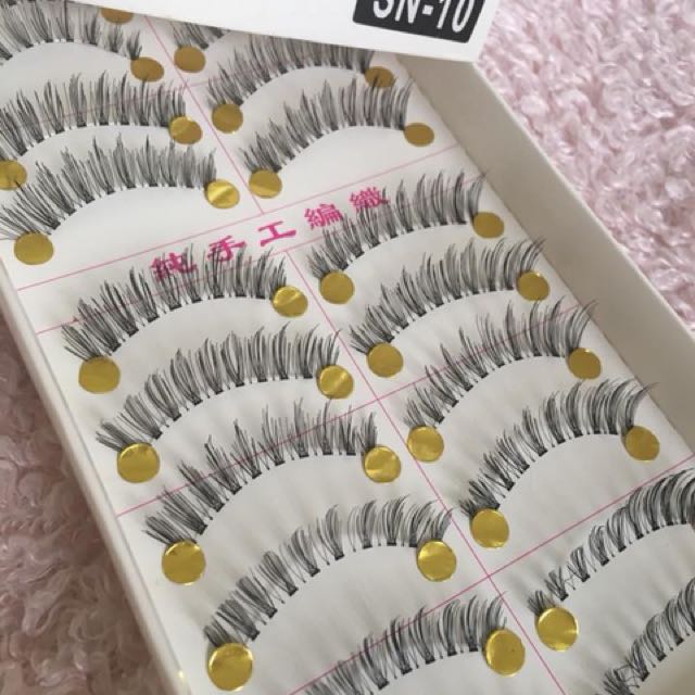 Taiwan Lashes SN Edition (Category: Face Care) located in Marikina City. Submitted by peavydenissehmua (Listing ID 138899807, Image 1). Description: Php 150/box 10 pairs Wholesale 10pcs up. 130.