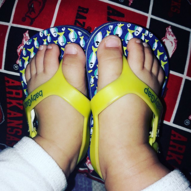 baby gap slippers