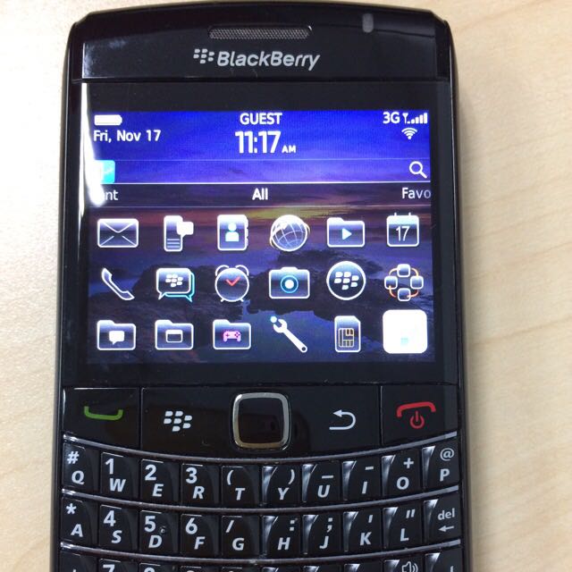 blackberry singapore price bold 9780