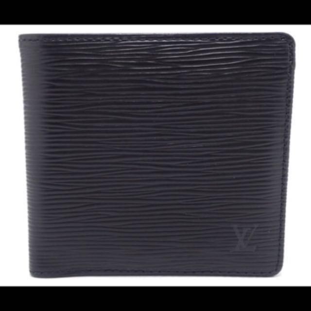 Louis Vuitton blue epi wallet, Luxury, Bags & Wallets on Carousell