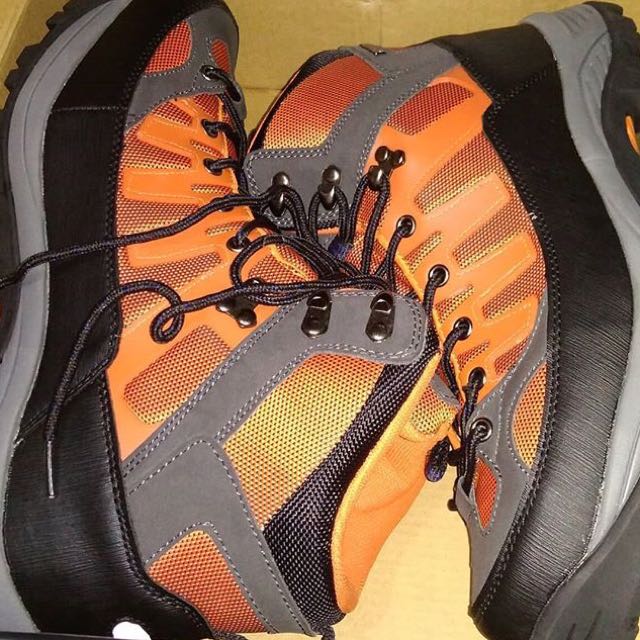 Sepatu Gunung Outdoor Eiger Clement Size 44 Murah Olah Raga Perlengkapan Olahraga Lainnya Di Carousell