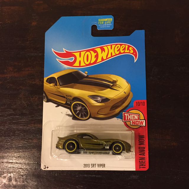 Hot Wheels 2013 Dodge Viper super treasure hunt Hobbies Toys