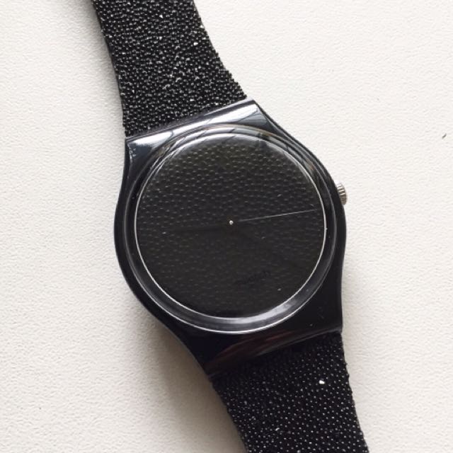 Swatch sales full black