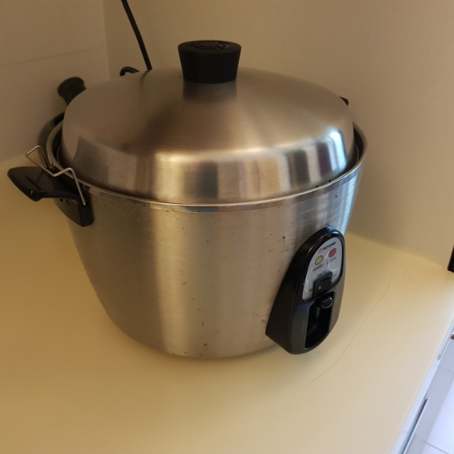 This Tatung rice cooker my parents brought from Taiwan is 35+ years old,  older than me! : r/BuyItForLife
