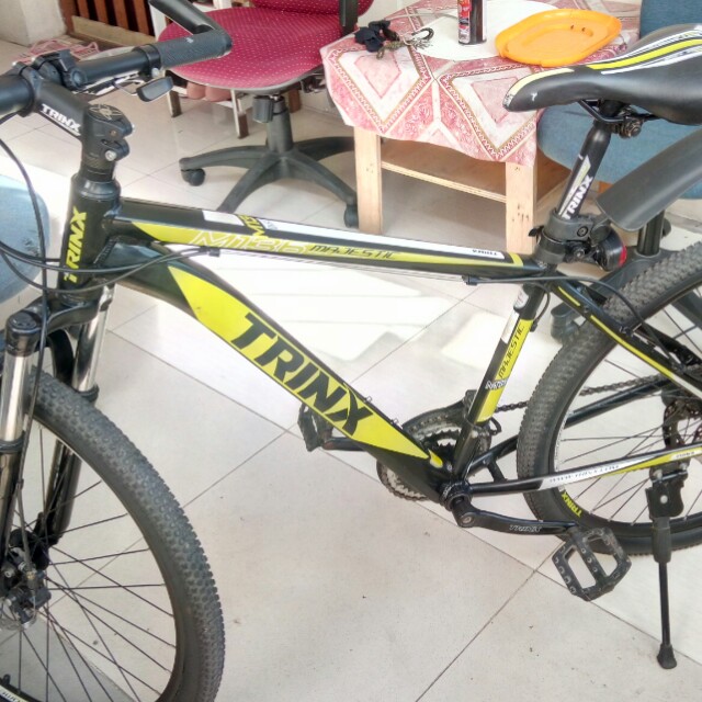 Trinx m136 outlet 26er specs