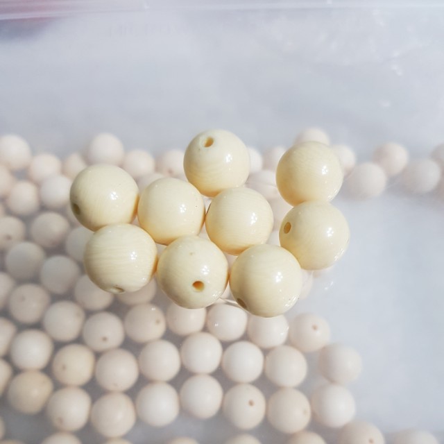 Authentic Ivory Beads. Pet Supplies Homes Other Pet