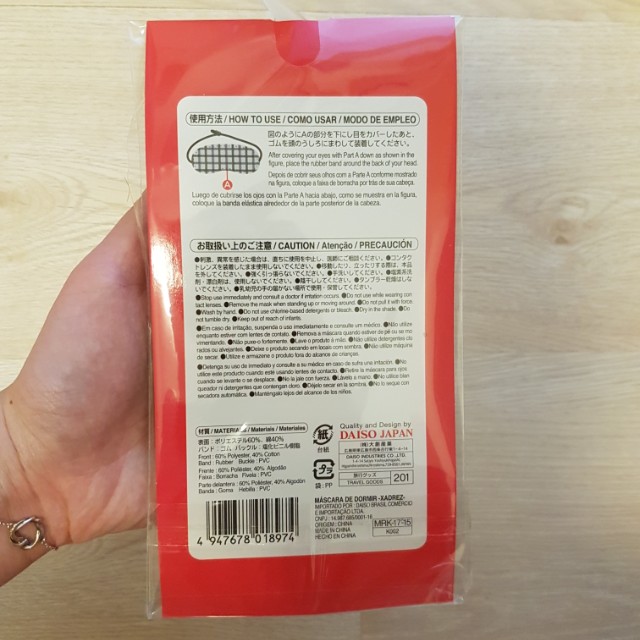 [New] Daiso Sleeping Travel Eye Mask (Red Black Checker), Beauty