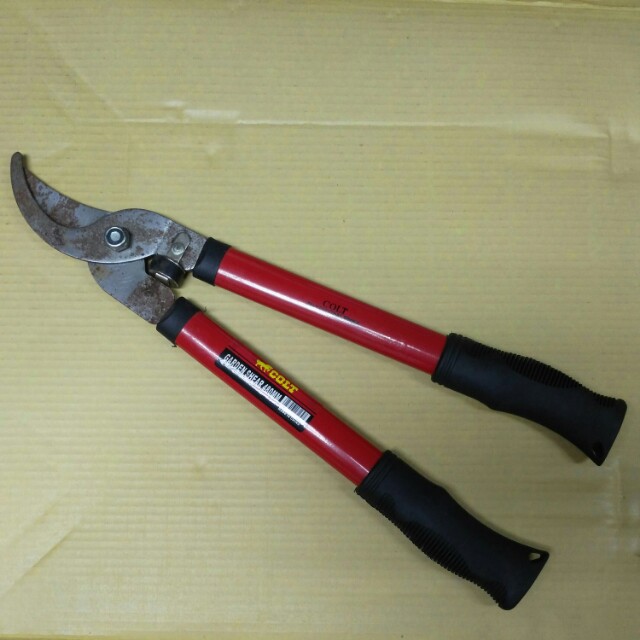 HEAVY DUTY BRANCH CUTTER PRUNING SHEARS REJECTED NEW UNIT RUSTY DUE TO