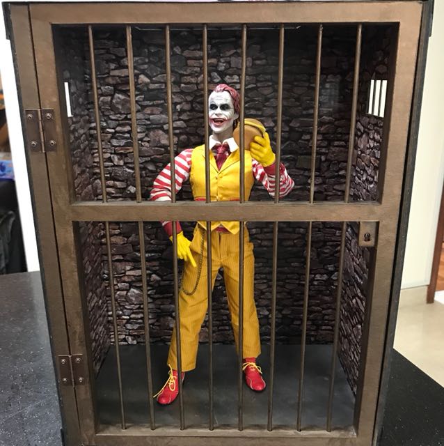 Jail Cell for Figure diorama hot toys, Hobbies & Toys, Toys & Games on