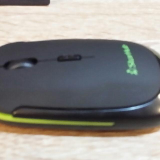 Mouse (Category: Mouse & Mousepads) located in Singapore. Submitted by kenneth19 (Listing ID 139312296, Image 2). Description: .