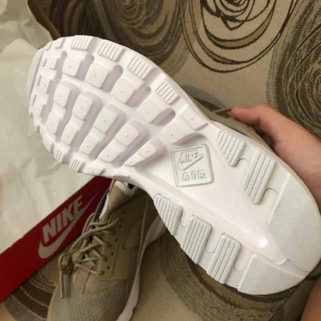W air huarache run ultra hotsell