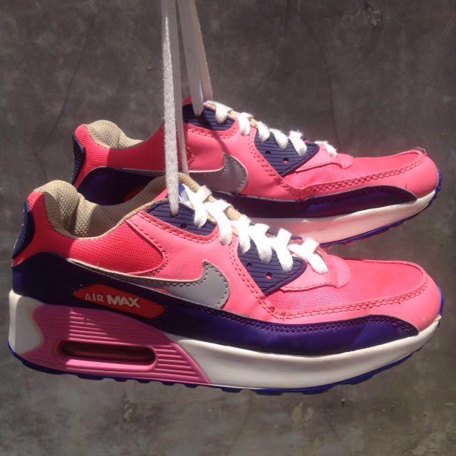 nike mid vintage suede