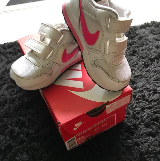 Nike size 8c top