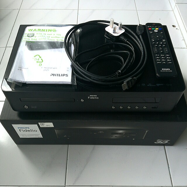 Philips Bluray Dvd player BDP9700 3D, TV & Home Appliances, TV