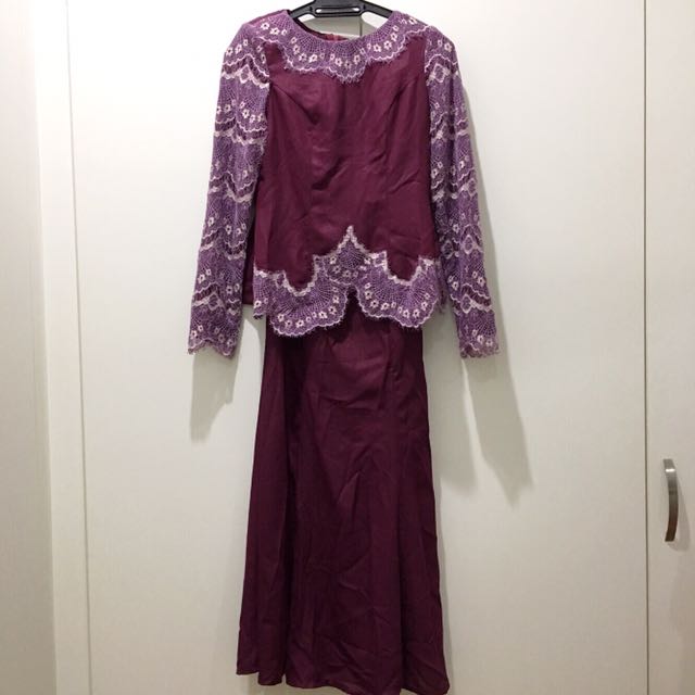 Plum Purple  Baju  Kurung  Moden  With Lace Fesyen Muslimah 