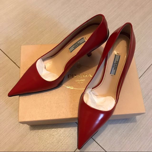 Prada Calzature Donna Red shoes