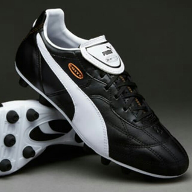 puma classic football shoes 