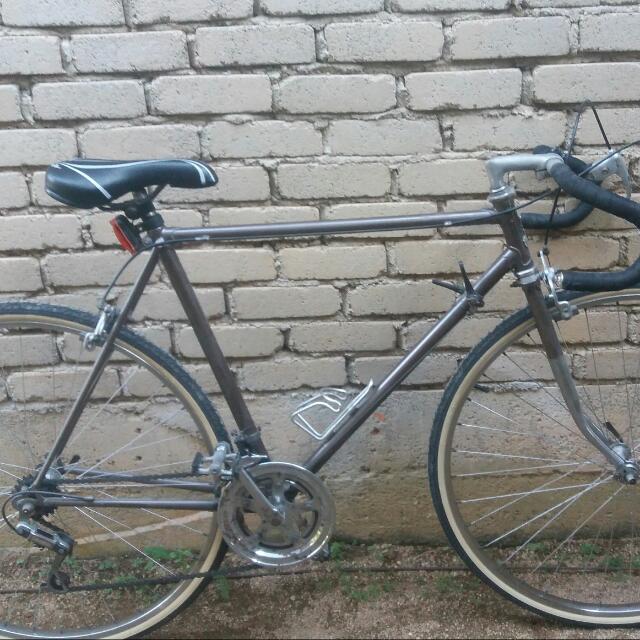 Raleigh Racing Bike Made In ENGLAND 